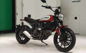 DUCATI SCRAMBLER ICON 2015