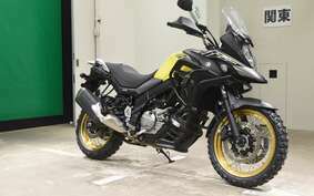 SUZUKI DL650 ( V-Strom 650 ) 2018 C733A