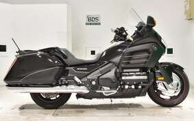 HONDA GL 1800 GOLD WING F6B 2013 SC68