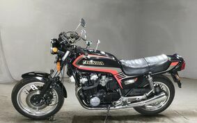 HONDA CB900F 2023 SC09