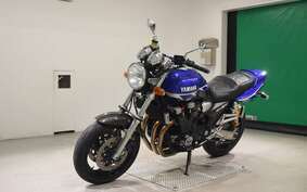 YAMAHA XJR1300 2001 RP03J