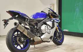 YAMAHA YZF-R1 2016