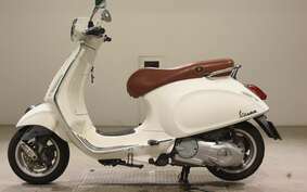 VESPA PRIMAVERA125