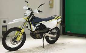 HUSQVARNA 701ED 2023