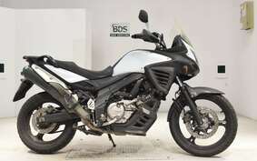 SUZUKI DL650 ( V-Strom 650 ) A 2014 VP56A