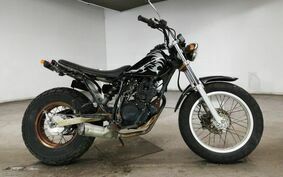 YAMAHA TW225 DG09J