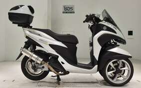 YAMAHA TRICITY 125 SE82J