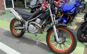 YAMAHA TRICKER DG16J