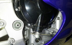 YAMAHA YZF-R1 1998 RN01