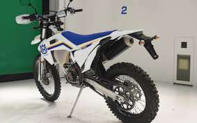 HUSQVARNA FE250