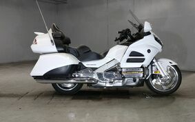 HONDA GL 1800 GOLD WING 2015 SC68