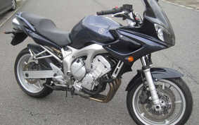 YAMAHA FZS600 FAZER 2004 RJ07