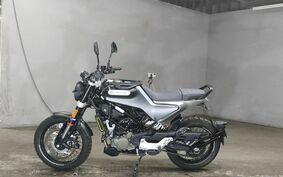 HUSQVARNA スヴァルトピレン125 JUA