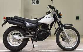 YAMAHA TW225 DG09J