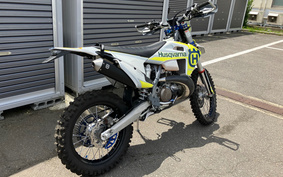 HUSQVARNA TE250