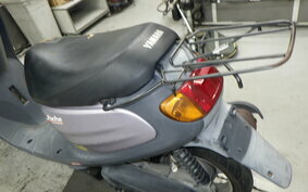 YAMAHA JOG POCHE SA08J