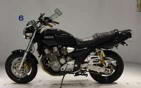 YAMAHA XJR1300 1998 RP01J