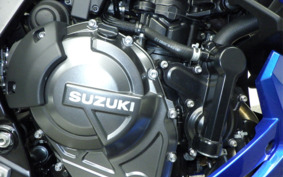 SUZUKI GSX-8R 2024 EM1AA