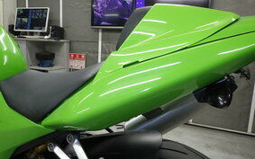 KAWASAKI ZX 10 NINJA R 2004 ZXT00C