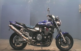 YAMAHA XJR1300 2000 RP03J