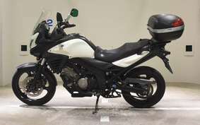 SUZUKI DL650 ( V-Strom 650 ) A 2012 C7111