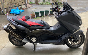 YAMAHA T-MAX 530 2012 SJ09