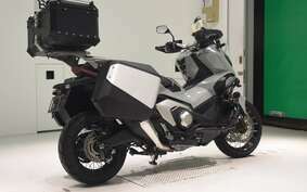 HONDA X-ADV 750 2023 RH10