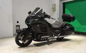 HONDA GL 1800 GOLD WING F6B 2013 SC68