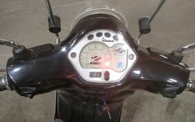 VESPA LX150ie-3V M68400