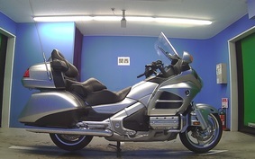 HONDA GL 1800 GOLD WING 2013 SC68