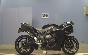 YAMAHA YZF-R1 2010 RN23