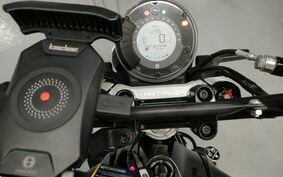 HUSQVARNA スヴァルトピレン401 2021 JUJ