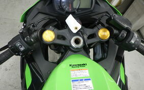 KAWASAKI ZX-25R ZX250E