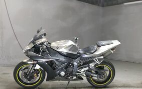 YAMAHA YZF-R1 2002 RN091