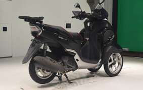 YAMAHA TRICITY 125 SE82J