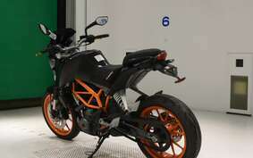 KTM 390 DUKE 2015