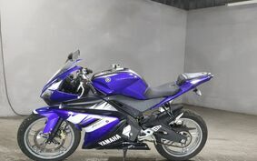 YAMAHA YZF-R125 RE06