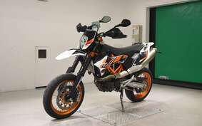 KTM 690 SMC R 2014