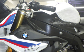 BMW S1000R 2018 0D52