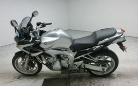 YAMAHA FAZER FZ6 S 2003 RJ07