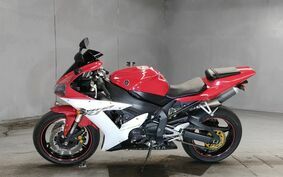 YAMAHA YZF-R1 2002 RN09