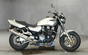 YAMAHA XJR1200 1995 4KG