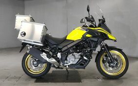 SUZUKI DL650 ( V-Strom 650 ) XT 2021 C733A