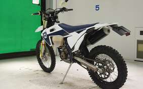 HUSQVARNA FE250