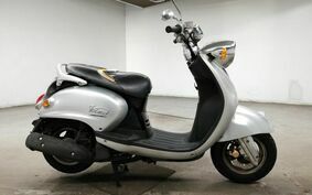 YAMAHA VINO 125 SE24