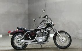 YAMAHA VIRAGO 250 3DM