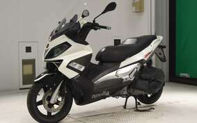 APRILIA SR MAX 125