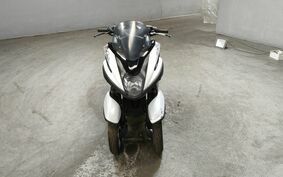 YAMAHA TRICITY 125 SE82J