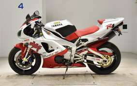 YAMAHA YZF-R1 1998 RN01