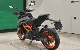 KTM 390 DUKE 2022